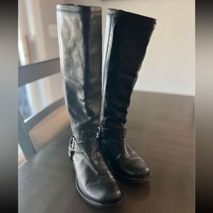 Frye Veronica Black Boots